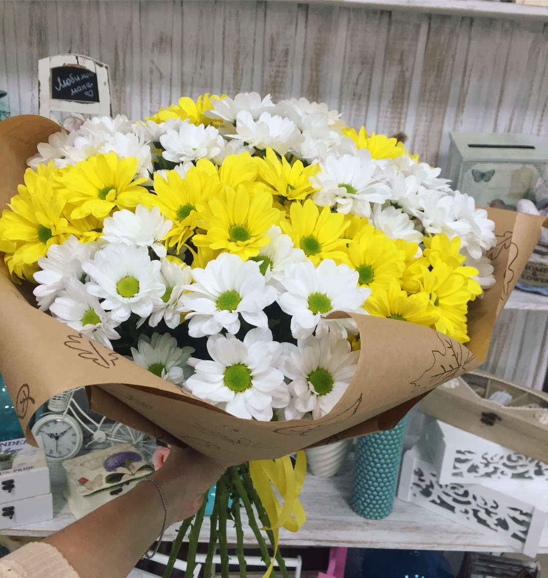 11 хризантем купить изолон для цветов в интернет магазине